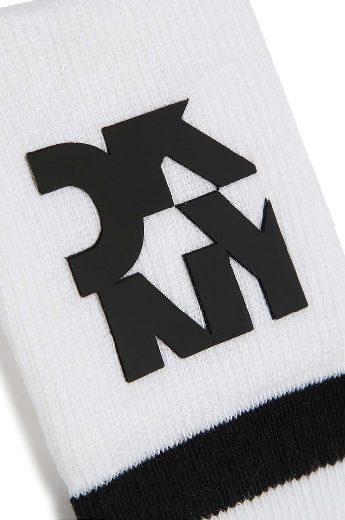 Παιδικές κάλτσες Dkny D61081. λευκό AW24