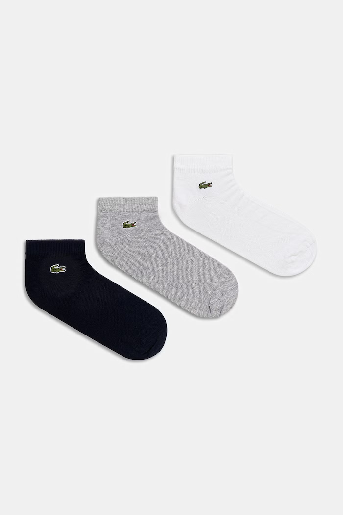 Ponožky Lacoste 3-pak krátke ponožky sivá RA2917