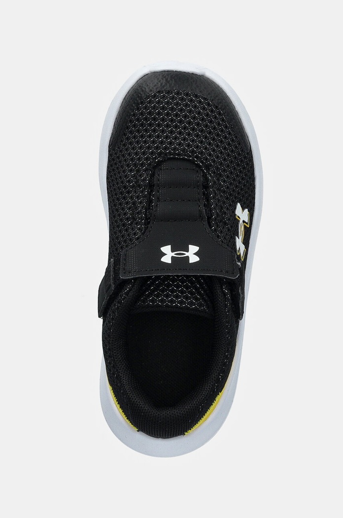 Dječje tenisice Under Armour BINF Surge 4 AC crna 3027105
