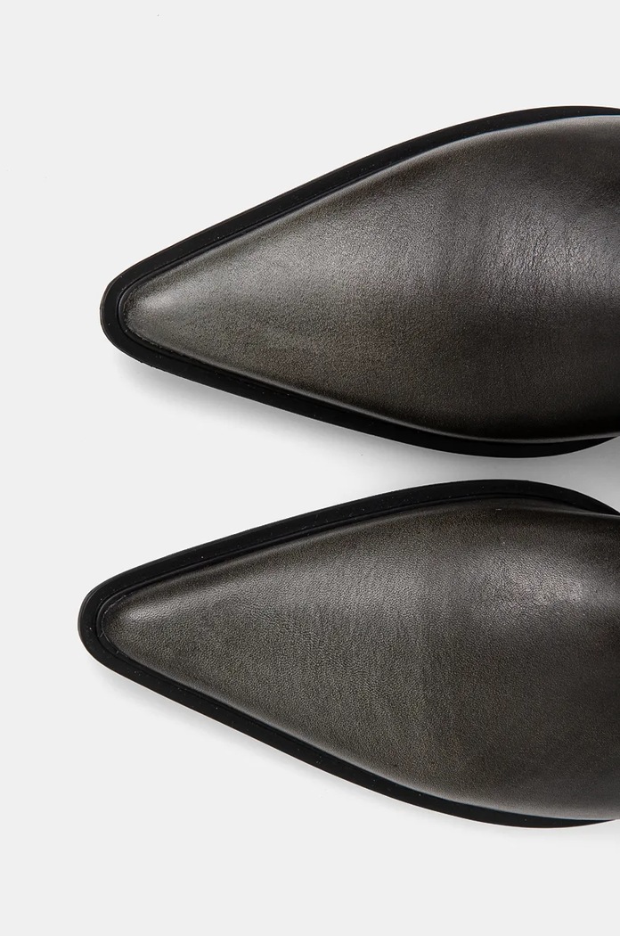 Kožené kovbojské topánky Vagabond Shoemakers CASSIE 5750.218.17 čierna