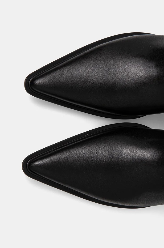 Vagabond Shoemakers kozaki skórzane CASSIE 5850.101.20 czarny