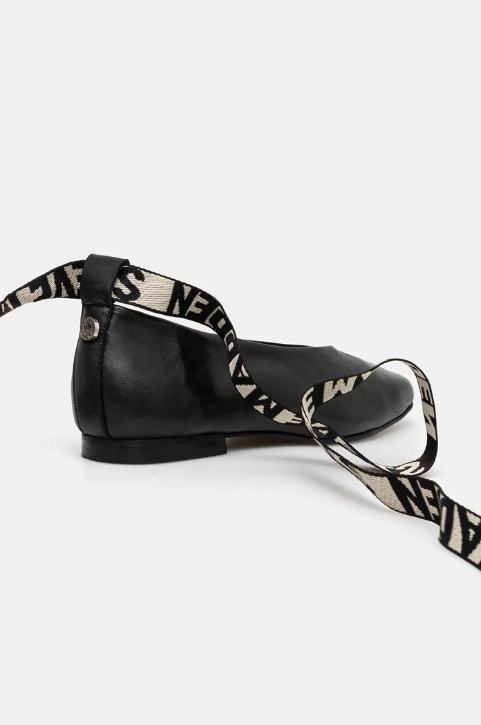 Usnjene balerinke Steve Madden Fosse črna SM11003263.017