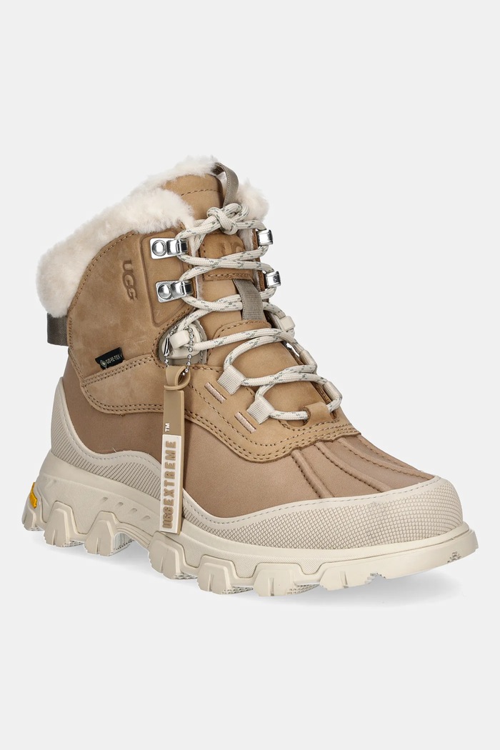 Kožne cipele za snijeg UGG Adirondack Meridian Hiker tekstil smeđa 1169032.SAN