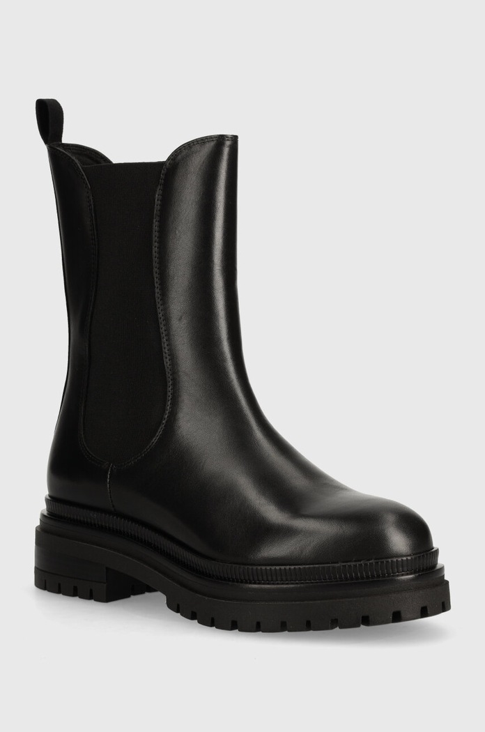 Weekend Max Mara stivaletti chelsea in pelle LIVREA non isolato nero 2425796034600.BLACK