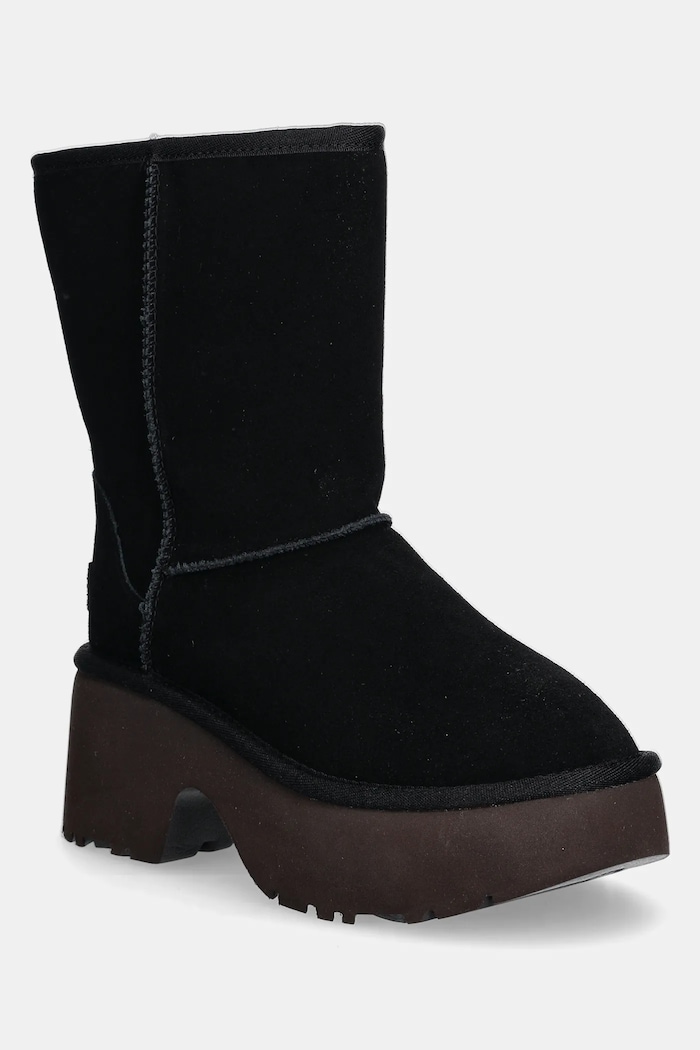 Semišové boty UGG Classic Short New Heights semišová kůže černá 1158310.BLK