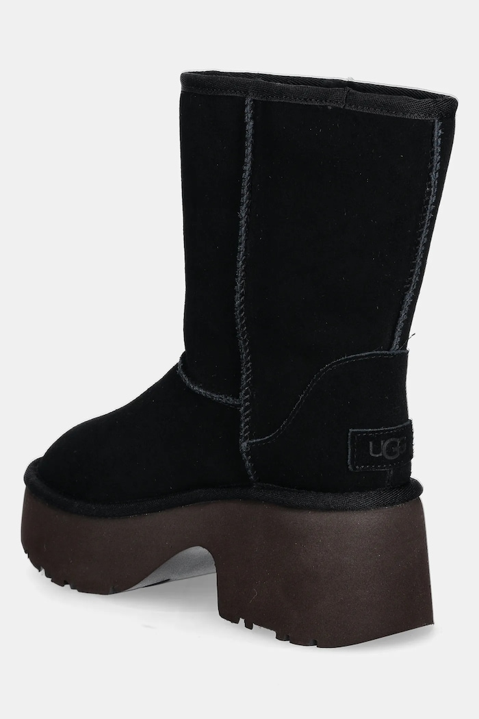 Boty Semišové boty UGG Classic Short New Heights 1158310.BLK černá