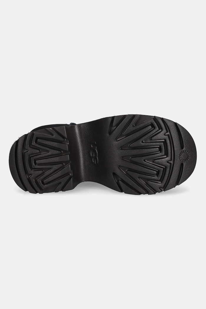 Semišové boty UGG Classic Short New Heights 1158310.BLK černá