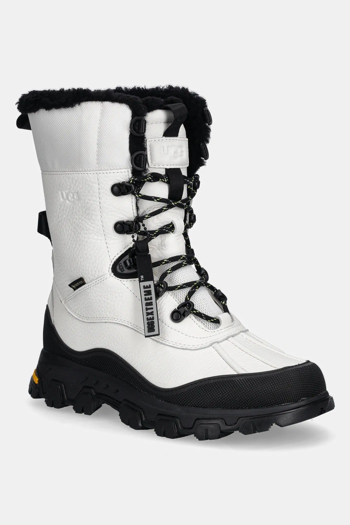 UGG cizme de iarna Adirondack Meridian izolat alb 1169030.WHT
