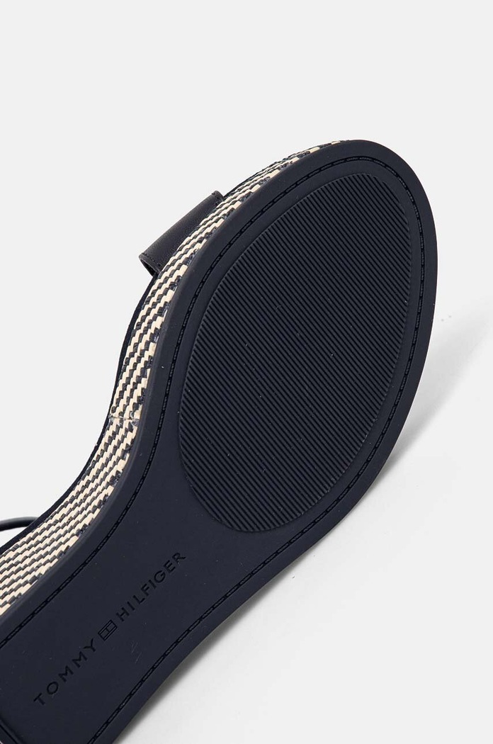Sandale Tommy Hilfiger IM RAFFIA SANDAL FW0FW08226 mornarsko plava