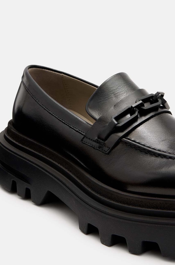 Boty Kožené mokasíny AllSaints Alexia Chain Loafer W060FB černá
