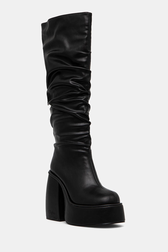 Čizme Buffalo Heart Boot Hi Planet friendly crna 1220061.BLK