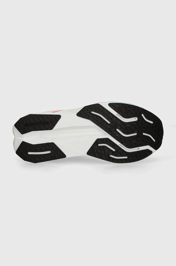 Παπούτσια για τρέξιμο New Balance Fuelcell Propel v5 WFCPRLC5 λευκό