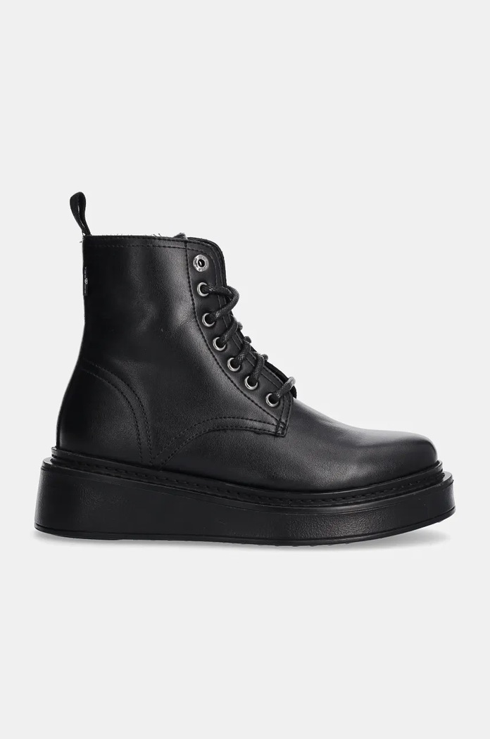 Farmářky Levi's HARLOW 000DU.0003 černá AW24