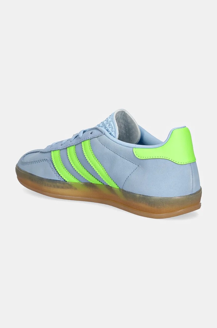 Взуття Кросівки з нубуку adidas Originals Gazelle Indoor W JI1372 блакитний