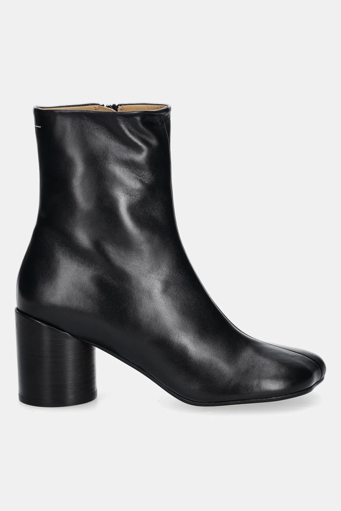 MM6 Maison Margiela botki skórzane S59WU0235.P3628 czarny AW24