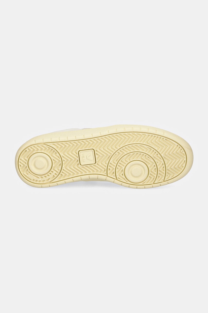 Sneakers din piele V-90 Veja alb VD2003655A