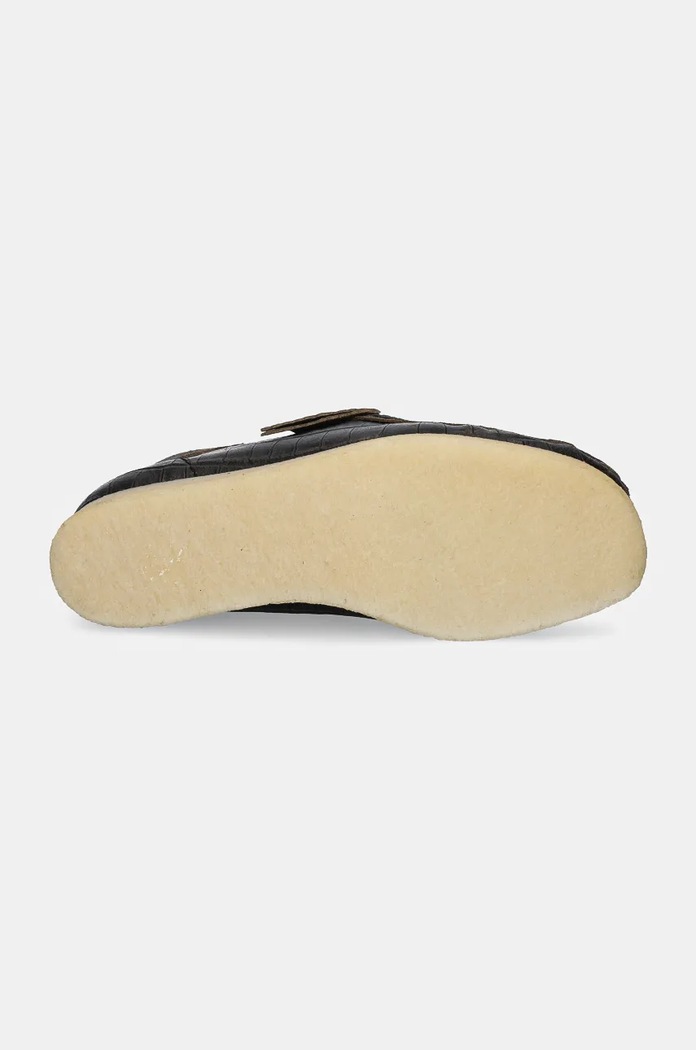 Kožené poltopánky Clarks Originals Wallabee Boot 26179161 čierna