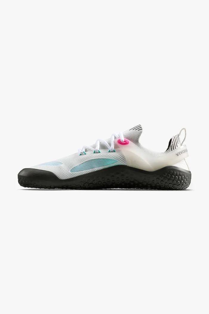 Superge za trening Vivobarefoot Motus Strength bela 209490