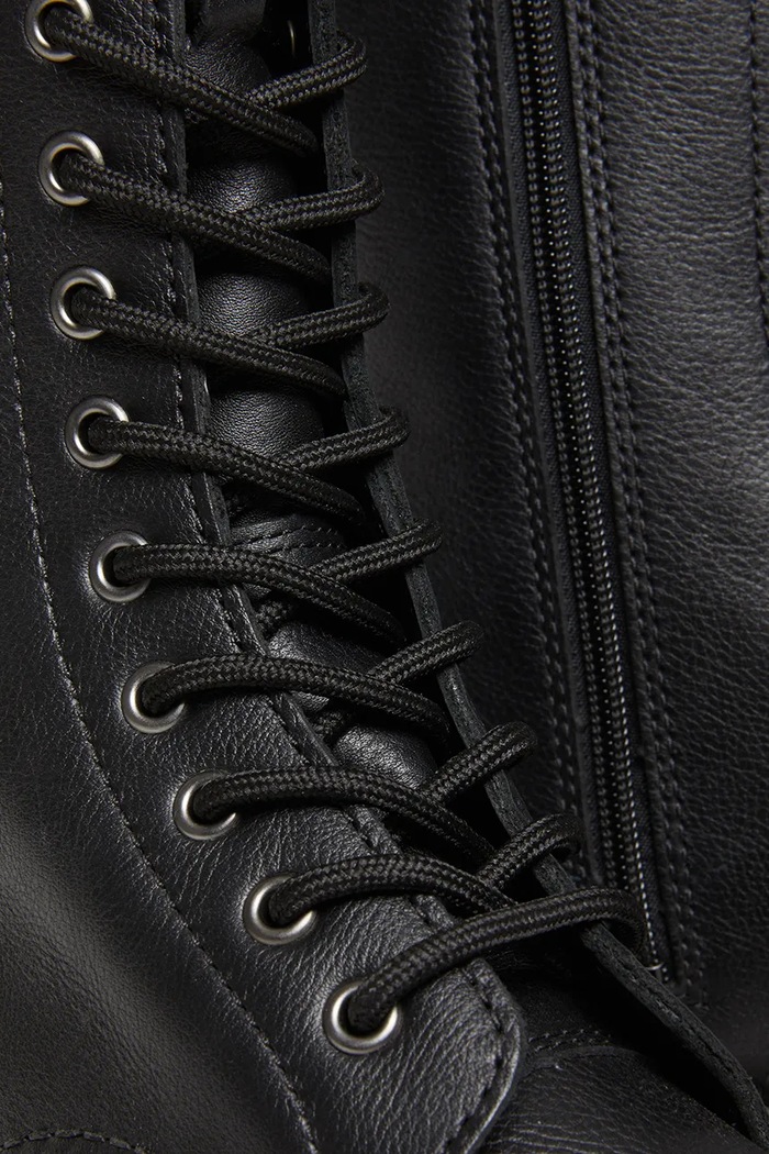 Obuwie Dr. Martens Workery skórzane 1b99 Quad DM31426001 czarny
