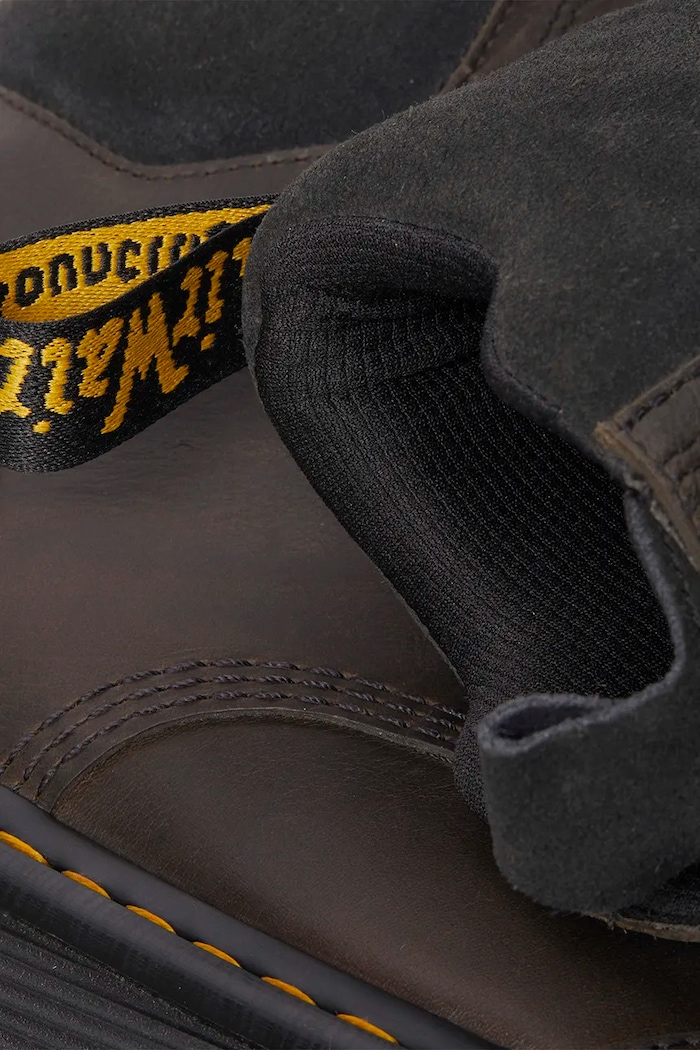 Kožne čizme Dr. Martens Zebzag 8 Tie smeđa DM32116733
