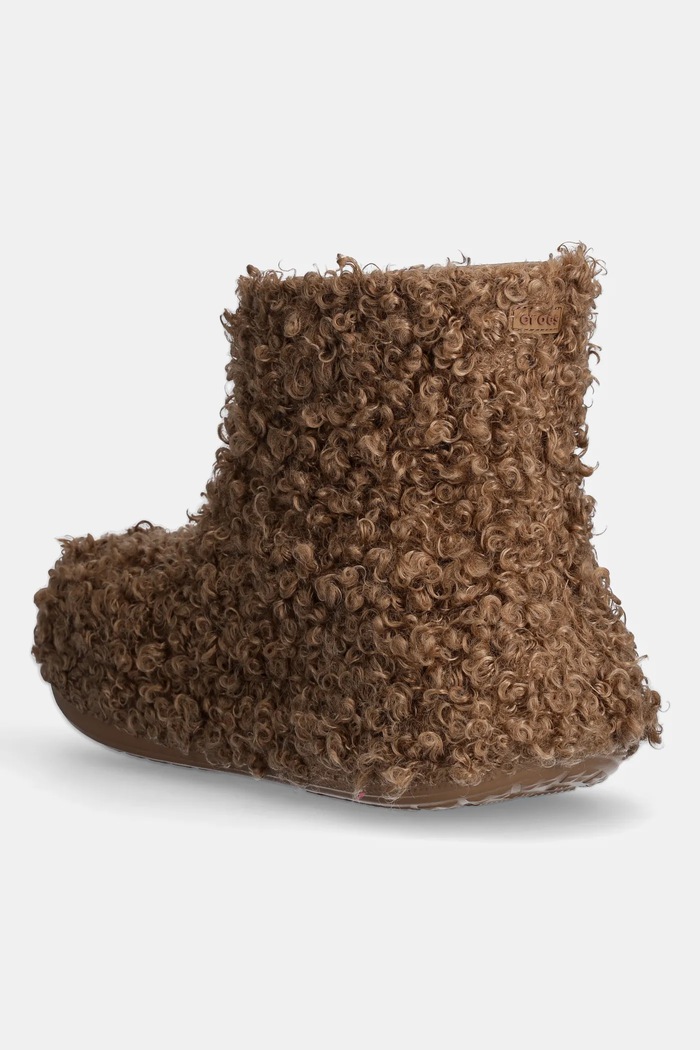Boty Crocs Nízké kozačky Crocs Crush Doodle Fur Boot 210757.2EY béžová