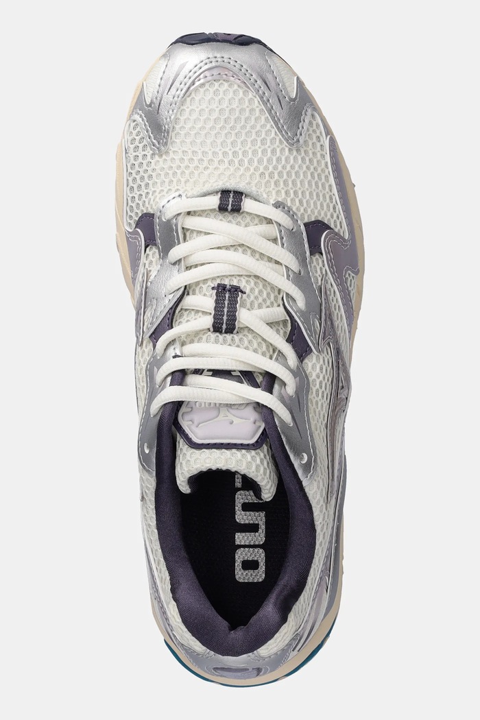 Маратонки Mizuno WAVE RIDER 10 бежов D1GA2431