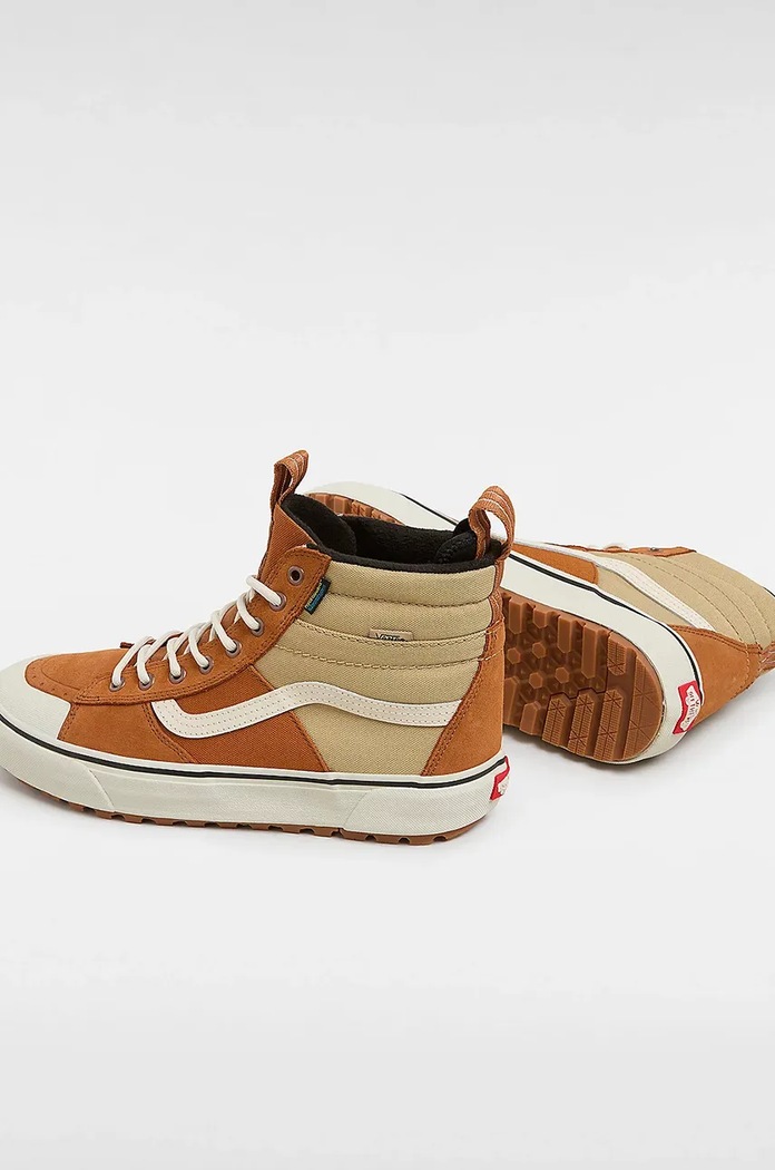 Πάνινα παπούτσια Vans MTE Sk8-Hi Waterproof Vans VN000CVTI6Y1 καφέ