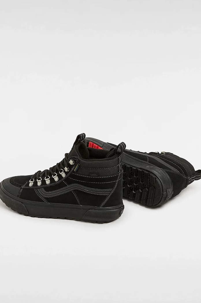 Vans trampki MTE Sk8-Hi DR Waterproof czarny VN000CVRBLK1