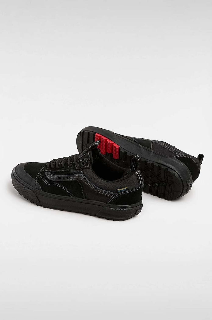 Ниски кецове Vans MTE Old Skool Waterproof черен VN000CVNBKA1