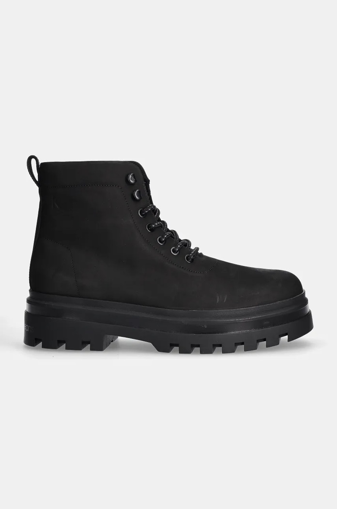 Nubukové topánky Calvin Klein Jeans LUGGED LACEUP BOOT OXF HIKING NB YM0YM01076 čierna NC24