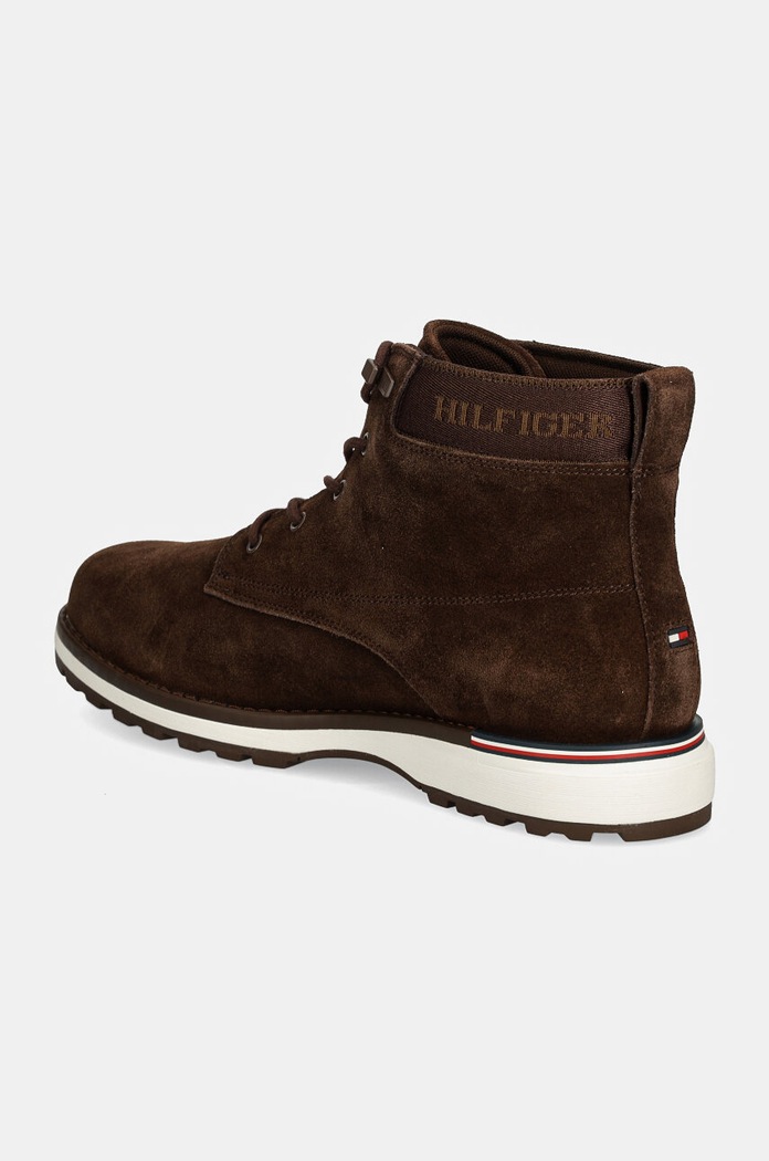 Obuwie Tommy Hilfiger buty zamszowe CORPORATE OUTDOOR SUEDE BOOT FM0FM05147 brązowy
