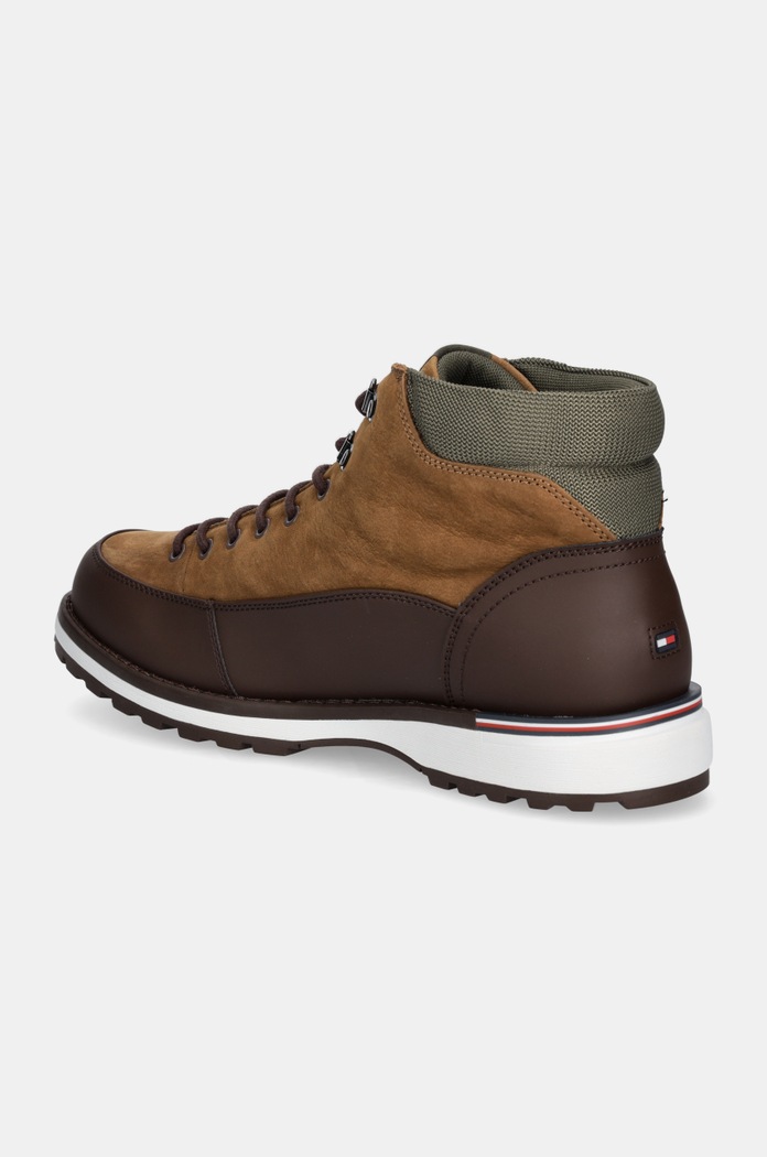 Boty Boty Tommy Hilfiger CORPORATE OUTDOOR NUBUCK BOOT FM0FM05190 hnědá