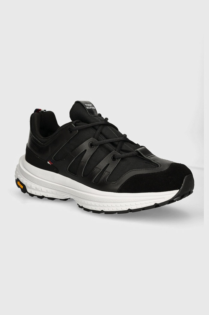 Tenisice Tommy Hilfiger TECH RUNNER CRAFT VIBRAM Planet friendly crna FM0FM05133