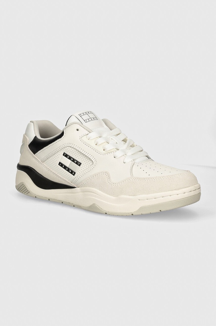 Tommy Jeans sneakersy TJM NEW BASKET SNEAKER LC skóra zamszowa biały EM0EM01500