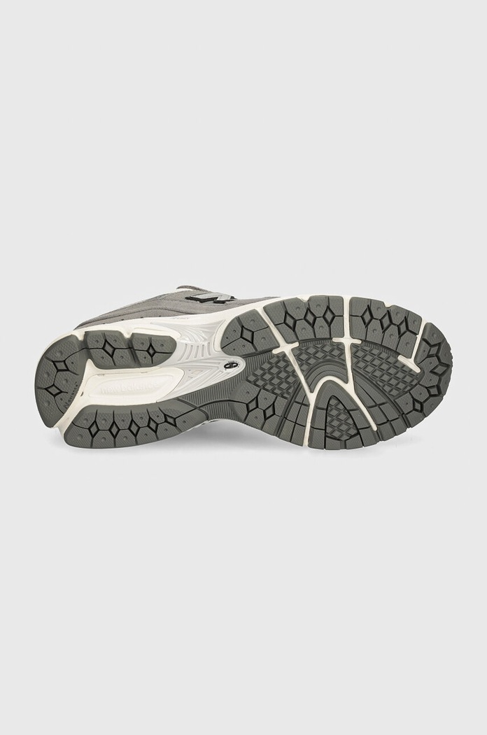 Tenisky New Balance 2002 M2002RRD šedá