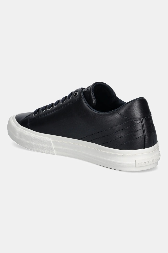 Obuv Kožené tenisky Tommy Hilfiger TH HI VULC STREET PATCH LTH FM0FM05203 tmavomodrá