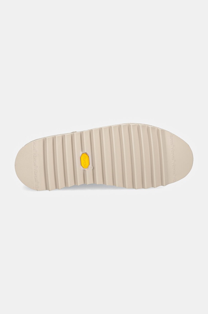Semišové topánky chelsea Clarks Originals Desert x Neighborhood 26179531 béžová