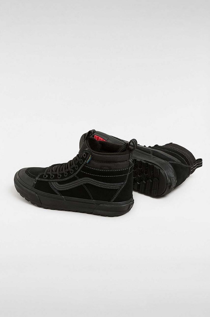 Kecky Vans MTE Sk8-Hi Waterproof černá VN000CVTBKA1