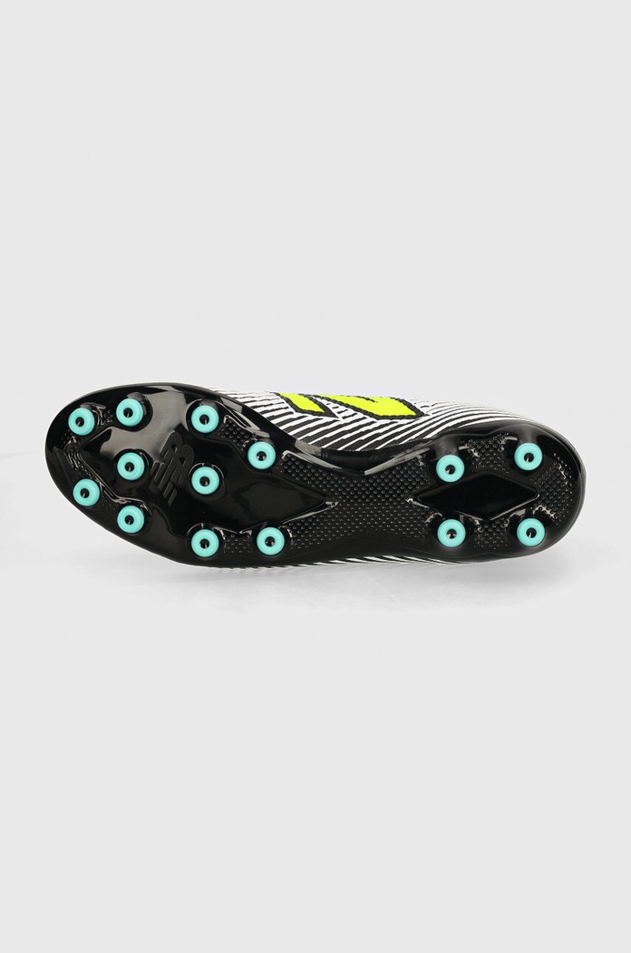 Ghete de fotbal korki Tekela Magique Ag V4+ New Balance alb ST3AH45