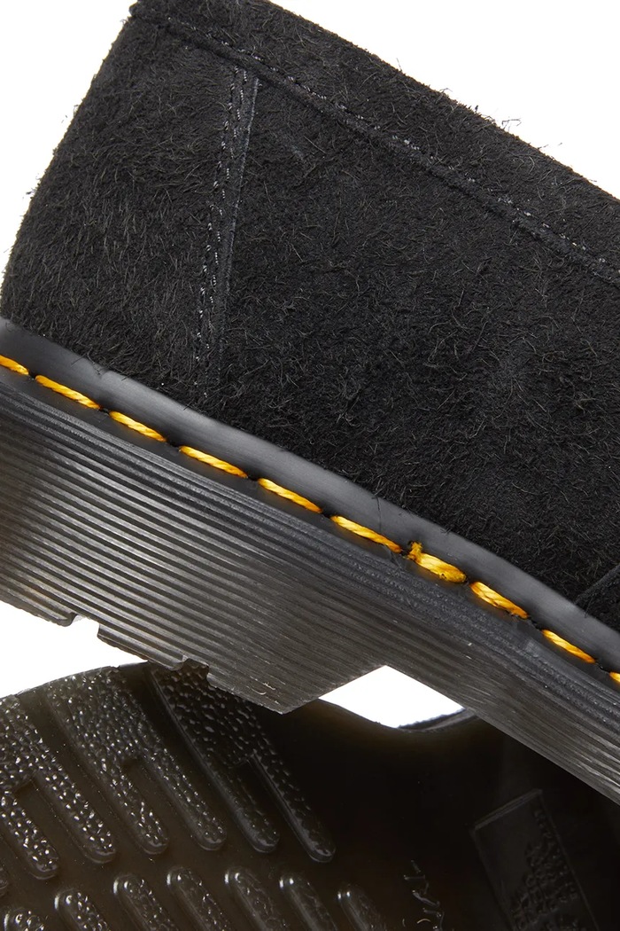 Dr. Martens mocasini din piele întoarsă Adrian Snaffle negru DM31895779