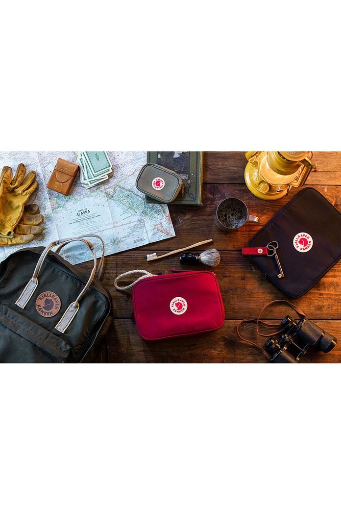 Peněženka Fjallraven Kanken Travel Wallet F23781.326