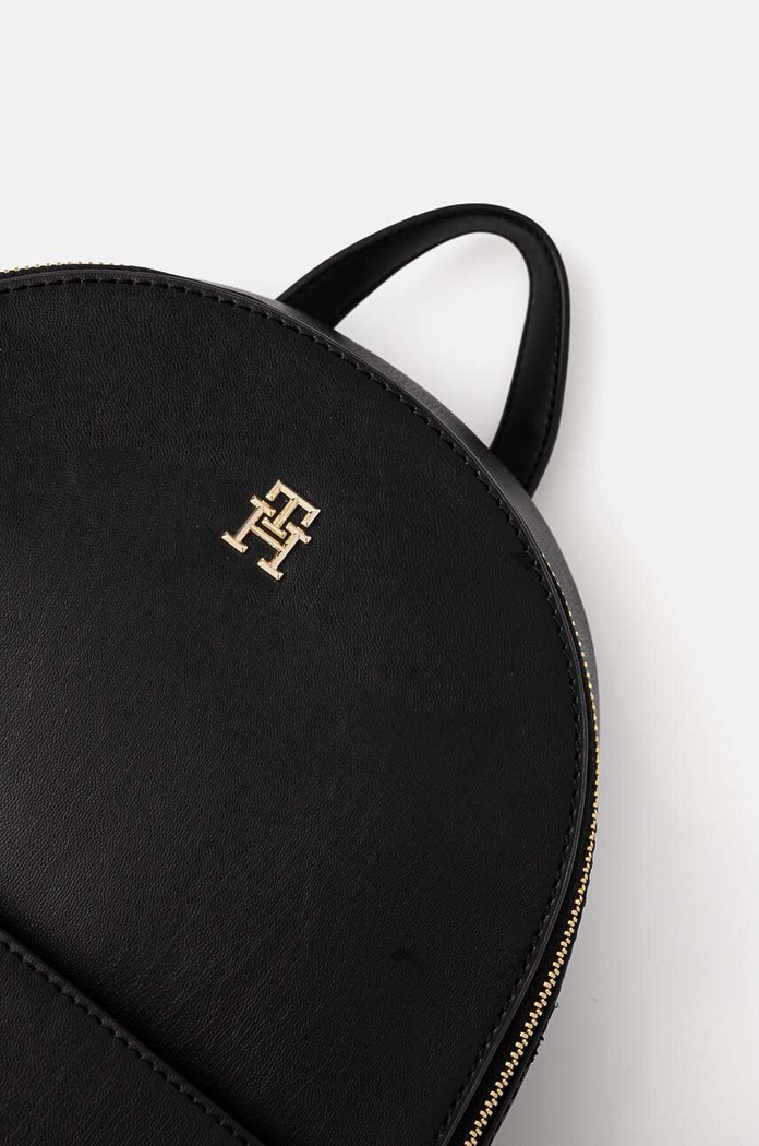 Ruksak Tommy Hilfiger čierna AW0AW16289