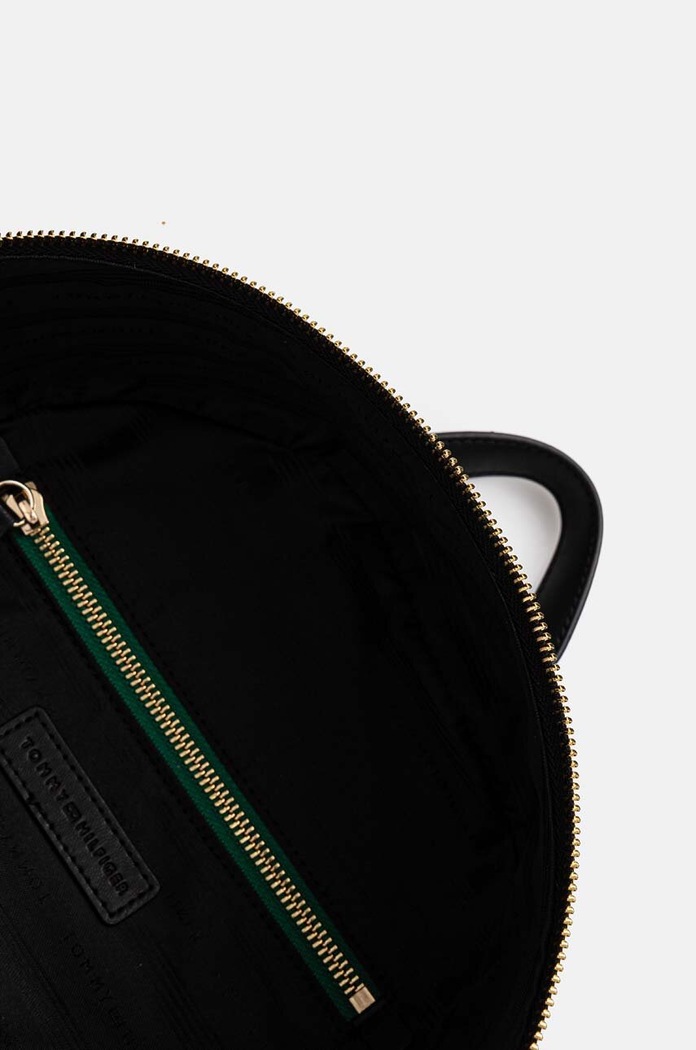 Ruksak Tommy Hilfiger AW0AW16289 čierna