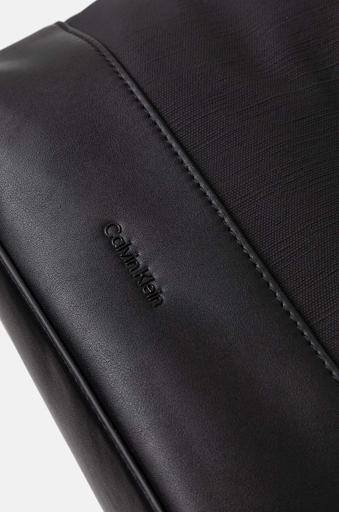 Batoh Calvin Klein černá K50K512518