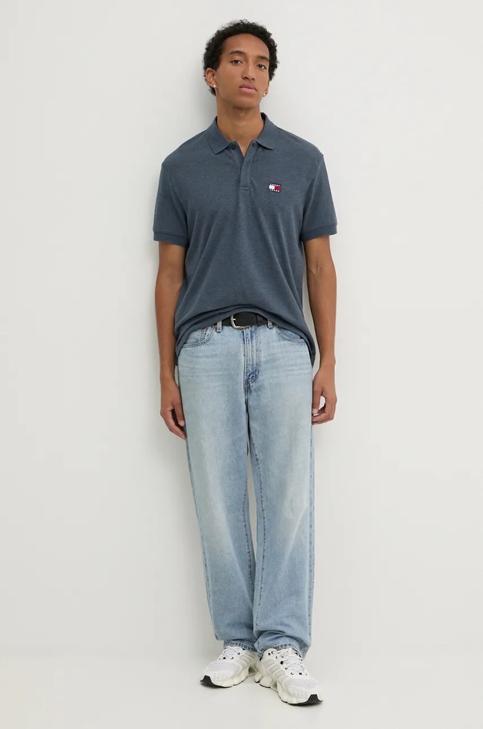Bavlněné polo tričko Tommy Jeans DM0DM19622 modrá AW24
