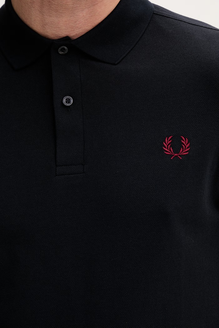 Bombažen polo Fred Perry M6000.V73 mornarsko modra