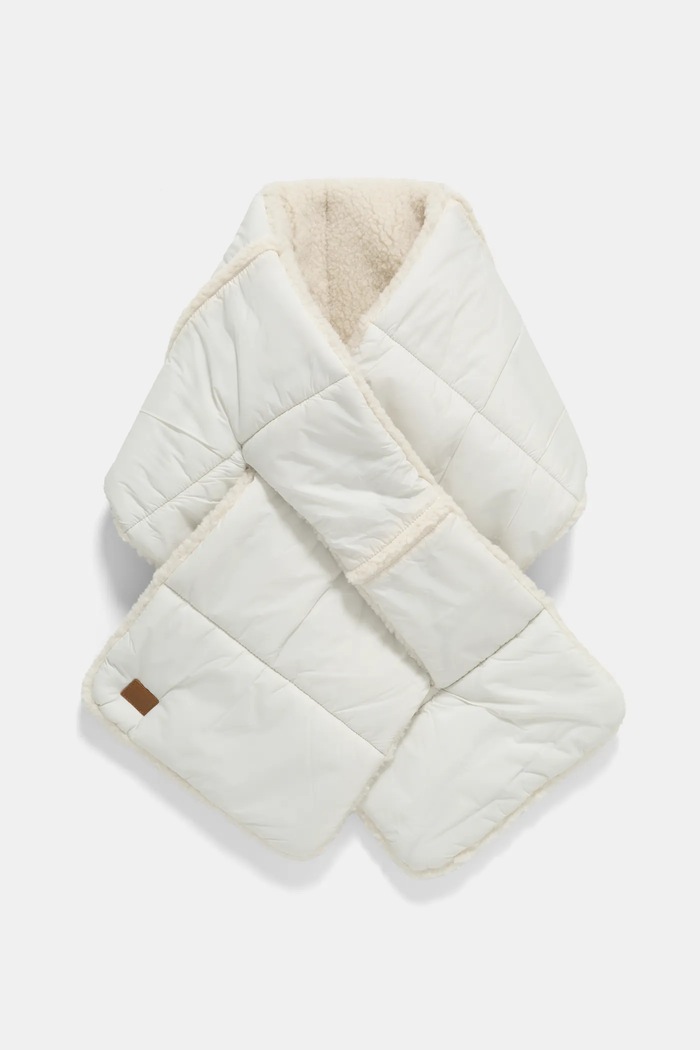 UGG fular 101015 bej AW24