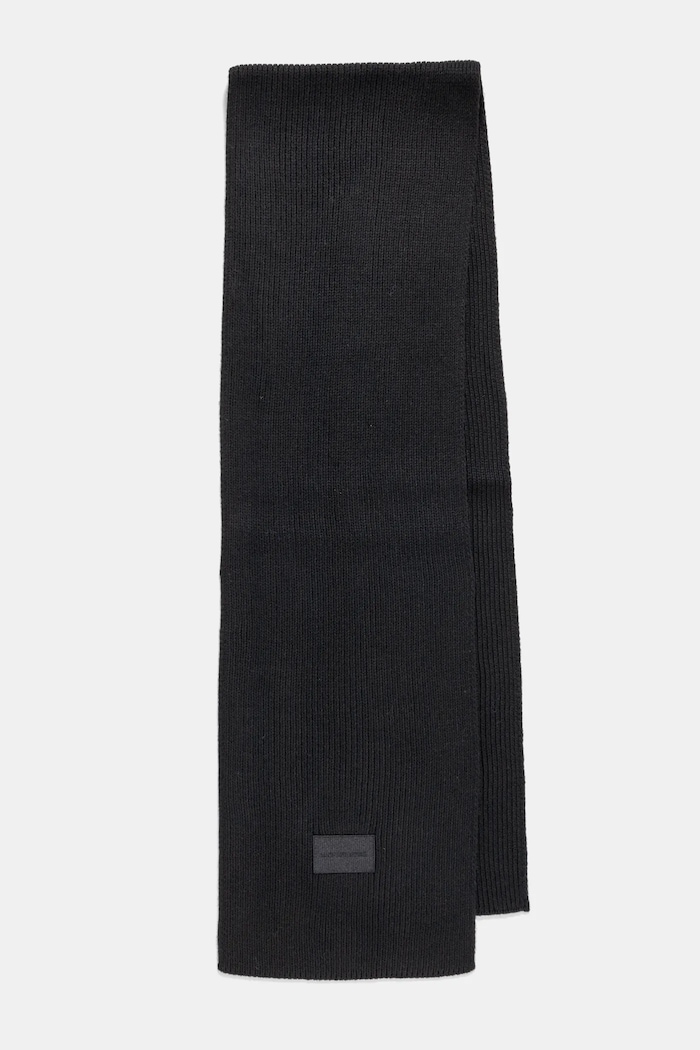 Kratki šal s primjesom vune MICHAEL Michael Kors 539820. crna AW24