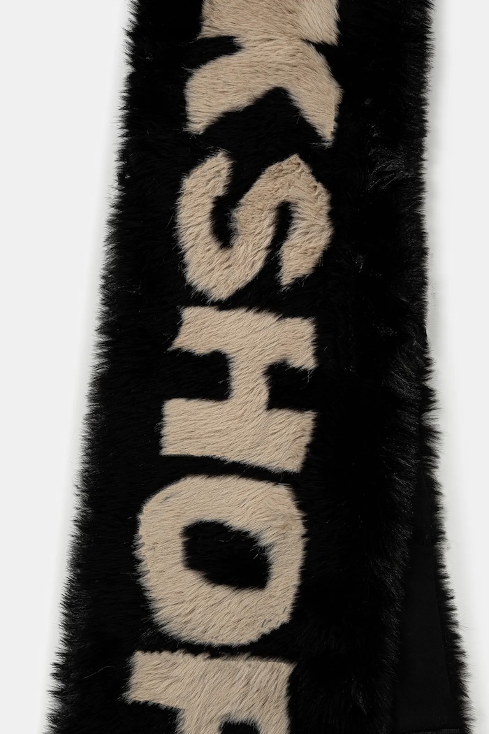 Шарф 032C ''Anti-Gauguin'' Faux Fur F24.UAW.3303.050 чёрный AW24