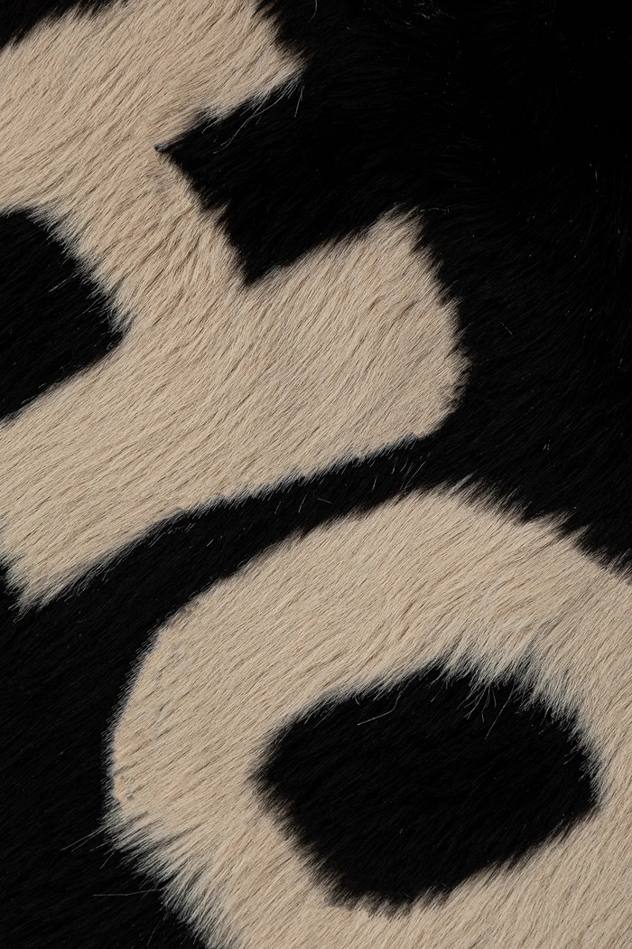 Аксессуары Шарф 032C ''Anti-Gauguin'' Faux Fur F24.UAW.3303.050 чёрный